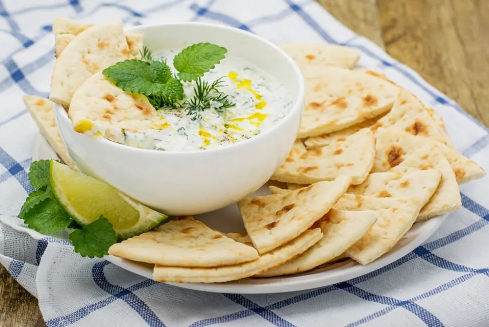 dip_tzatziki_8-1.webp Dip Tzatziki