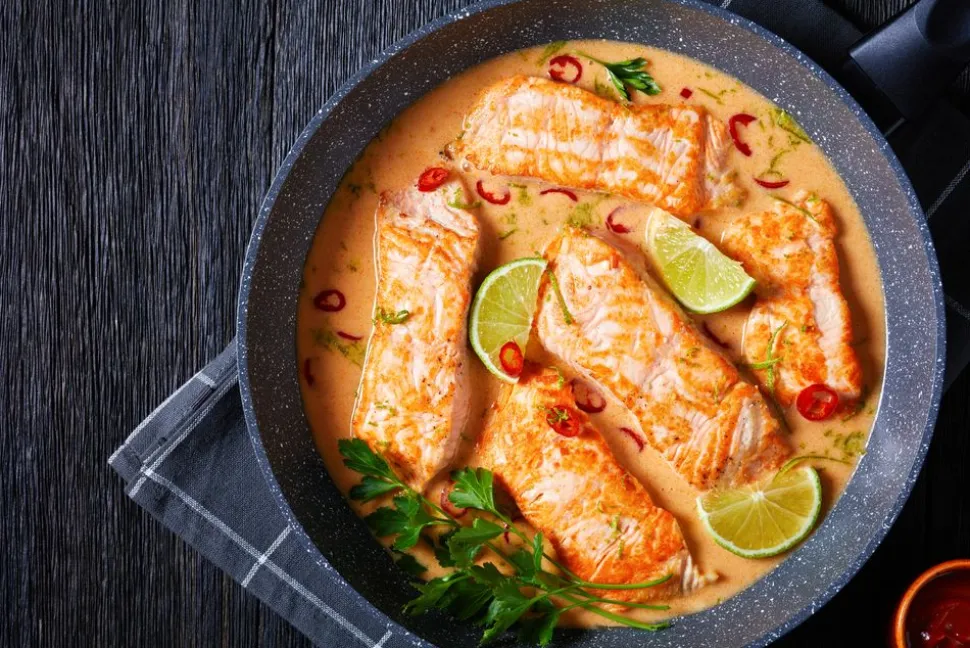 thai_curry_red_scharf__3.webp Thai Curry red (scharf +)